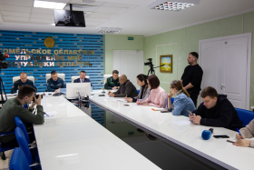 Спичка в траве − Br86 тыс. ущерба: в областном управлении МЧС состоялась пресс-конференция по предупреждению пожаров в природных экосистемах